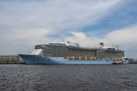 Ix[VEIuEUEV[Y (Ovation of the Seas)